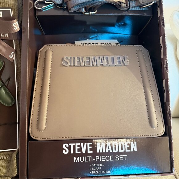NIB STEVE MADDEN EVELYN BAG SCARF CHARM BOX GIFT SET MUSHROOM $154 - Picture 2 of 5